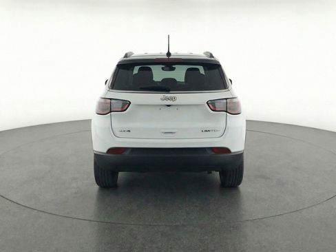 Used 2025 Jeep Compass Limited AWD/4WD image 7