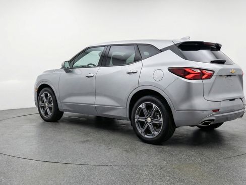 Used 2025 Chevrolet Blazer LT FWD image 6