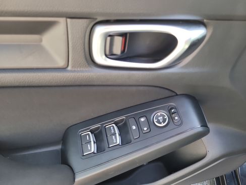 Used 2023 Honda Civic LX image 16