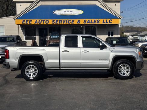 Used 2014 GMC Sierra 1500 SLE w/ SLE Value Package image 1
