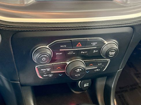 Used 2022 Dodge Charger GT w/ Plus Group image 16