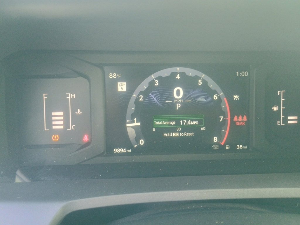 Used 2026 Toyota Tacoma SR5 AWD/4WD image 18