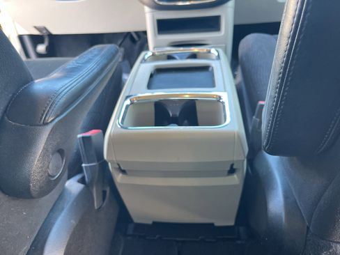 Used 2011 Dodge Grand Caravan Mainstreet w/ PWR Convenience Group image 34