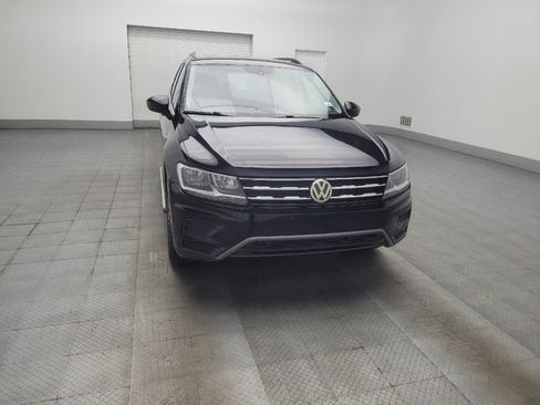 Used 2019 Volkswagen Tiguan SE w/ Panoramic Sunroof Package AWD/4WD image 14