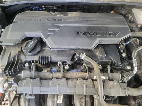 Used 2023 Hyundai Elantra SEL w/ Convenience Package FWD image 30