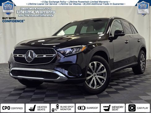 Used 2025 Mercedes-Benz GLC 300 4MATIC image 1