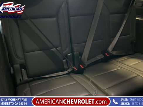 Used 2023 Chevrolet Suburban LT AWD/4WD image 19