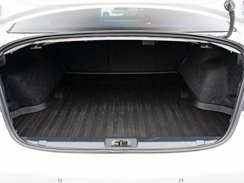 Used 2017 Subaru Legacy 2.5i Sport AWD/4WD image 8
