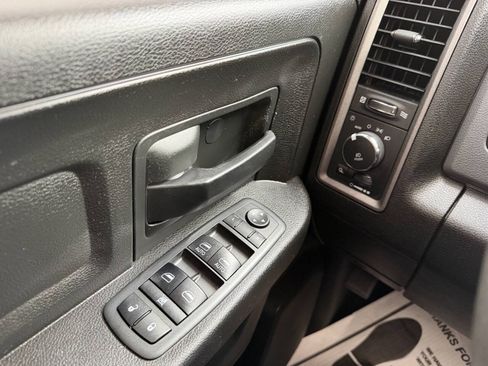 Used 2019 RAM 1500 Express w/ Wheel & Sound Group AWD/4WD image 14