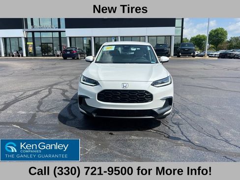Used 2024 Honda HR-V LX image 3
