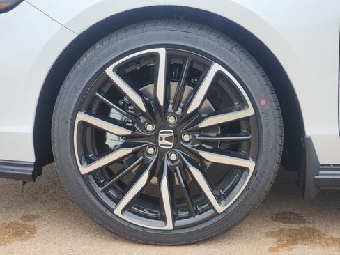 New 2026 Honda Accord Touring image 11