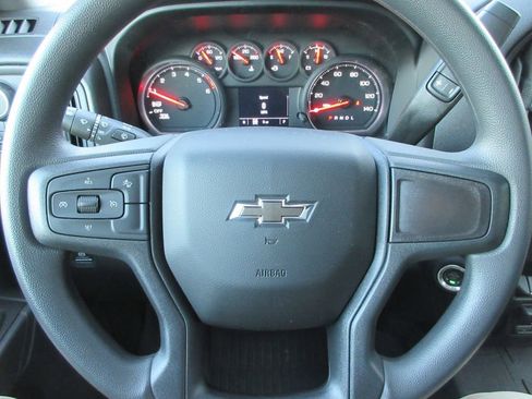 New 2026 Chevrolet Silverado 1500 Custom Trail Boss w/ LPO, Dark Essentials Package image 26