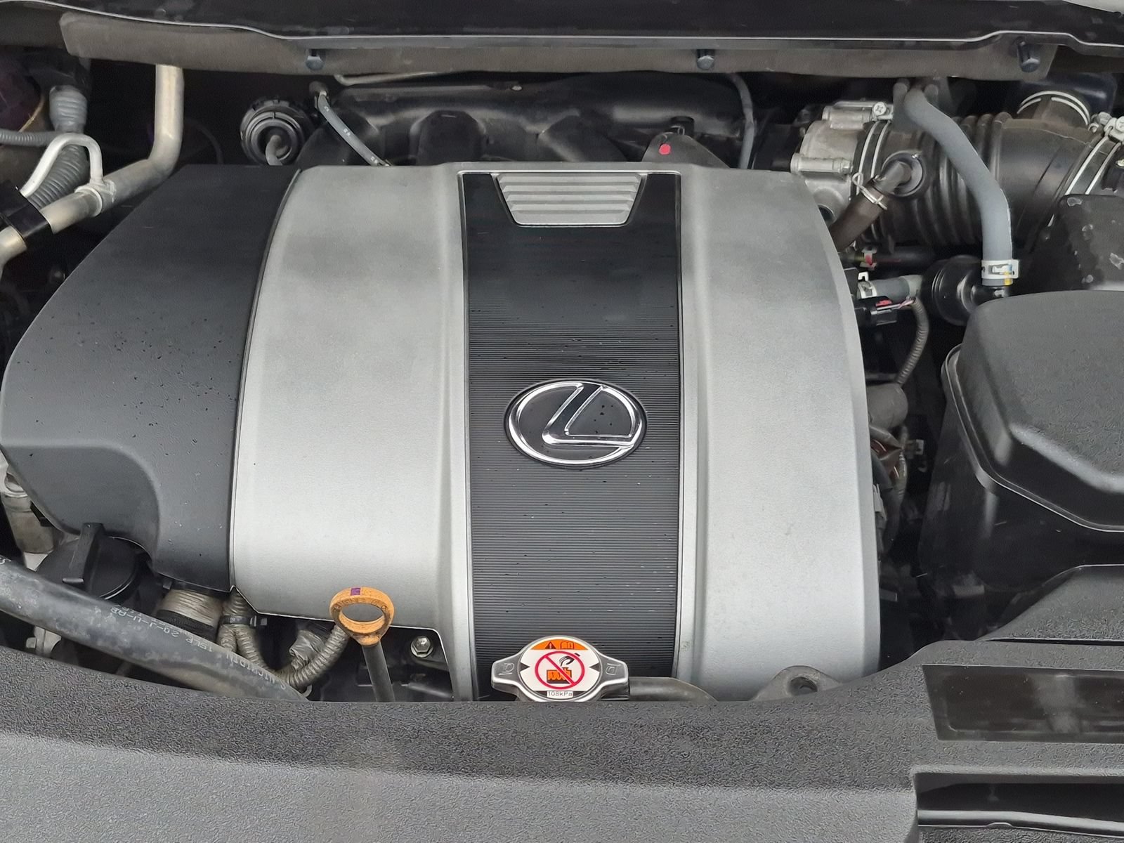 Used 2018 Lexus RX 350 FWD w/ Accessory Package image 22