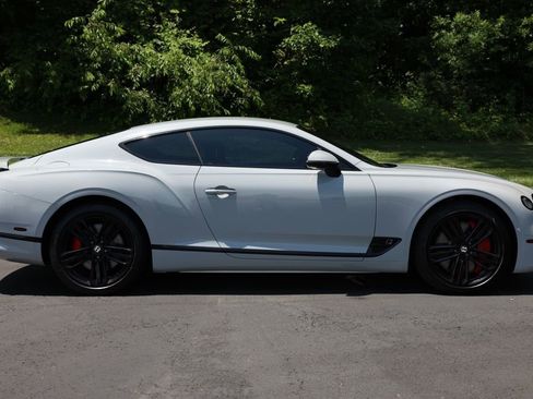 Used 2020 Bentley Continental GT image 12