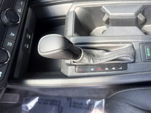Certified 2023 Honda Accord EX image 17