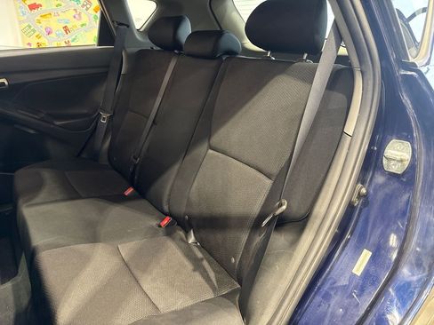 Used 2010 Pontiac Vibe AWD w/ Sun And Sound Package image 93