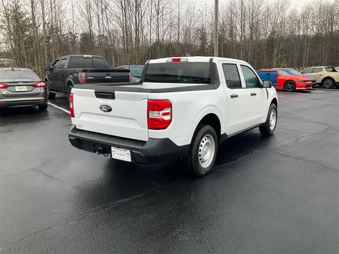 New 2026 Ford Maverick XL image 5