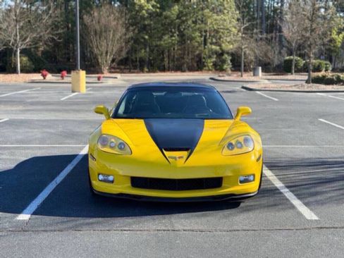 Used 2008 Chevrolet Corvette Z06 RWD image 2