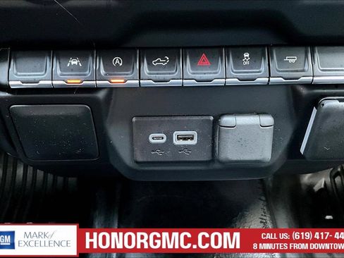Used 2024 GMC Sierra 1500 Pro w/ Pro Value Package RWD image 17