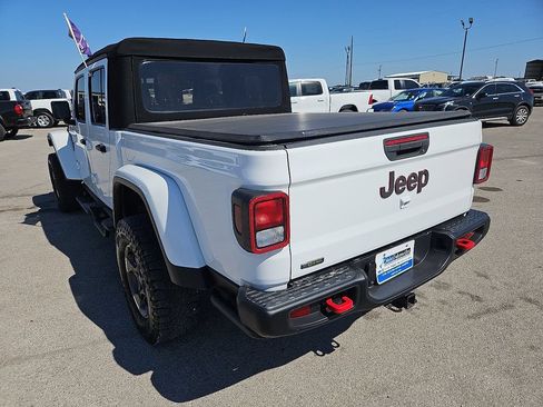 Used 2023 Jeep Gladiator Rubicon w/ Cold Weather Group AWD/4WD image 5