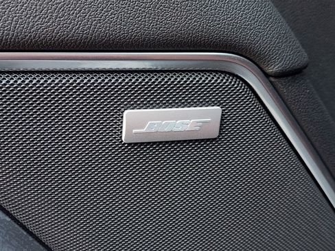 Used 2022 Chevrolet Silverado 1500 LTZ w/ Z71 Off-Road Package image 27