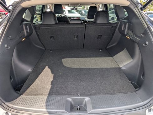 Certified 2025 Nissan Murano SV FWD image 15