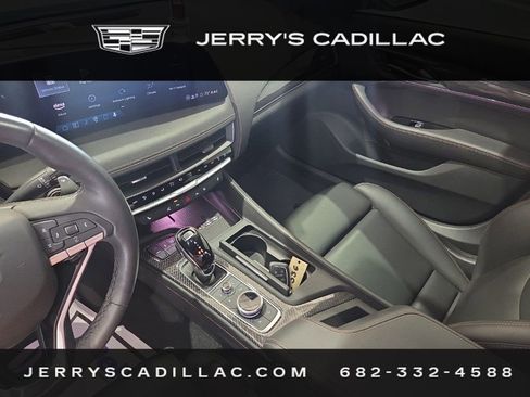 Used 2025 Cadillac CT5 Sport RWD image 12