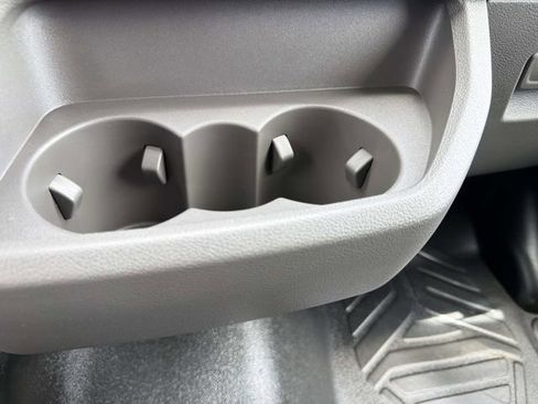 New 2026 Ford Transit 250 148 Medium Roof RWD image 32