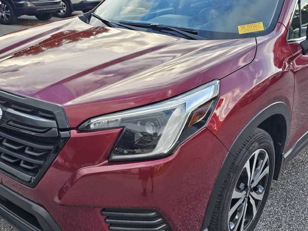Certified 2023 Subaru Forester Limited AWD/4WD image 6