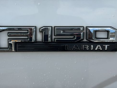 Used 2019 Ford F150 Lariat RWD image 17