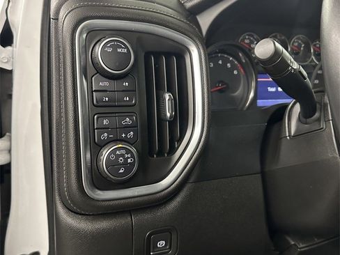 Used 2022 Chevrolet Silverado 2500 LTZ w/ LTZ Plus Package image 15