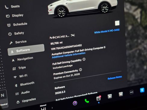 Used 2022 Tesla Model X AWD/4WD image 4