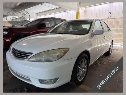 Used 2005 Toyota Camry LE