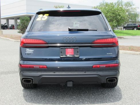 Used 2025 Audi Q7 3.0T Premium Plus AWD/4WD image 6