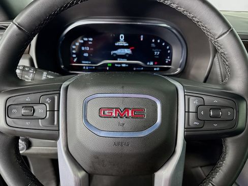 Used 2024 GMC Yukon SLE AWD/4WD image 19