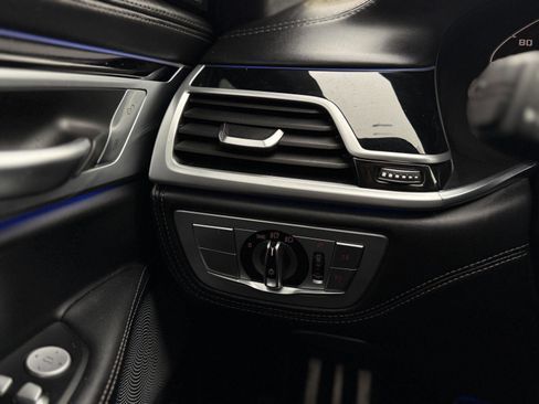 Used 2020 BMW M760i xDrive w/ Luxury Rear Seating Package image 21