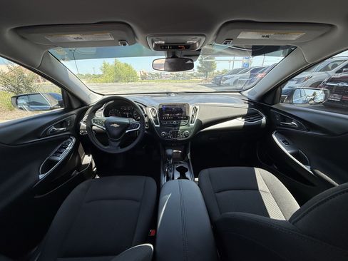 Used 2025 Chevrolet Malibu LT FWD image 20