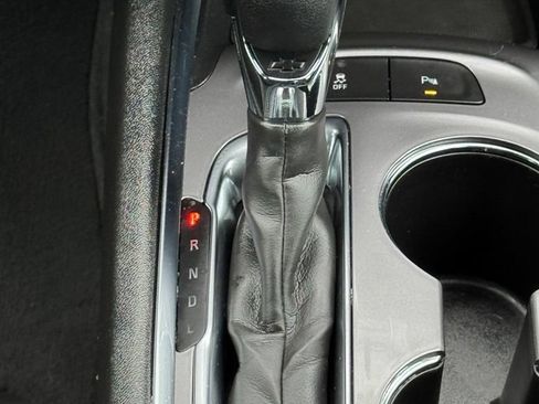 Used 2024 Chevrolet Malibu LT FWD image 19