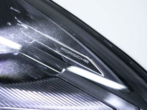 New 2026 Porsche Macan Turbo AWD/4WD image 16