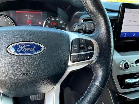 Certified 2023 Ford Explorer XLT w/ Equipment Group 202A AWD/4WD image 12
