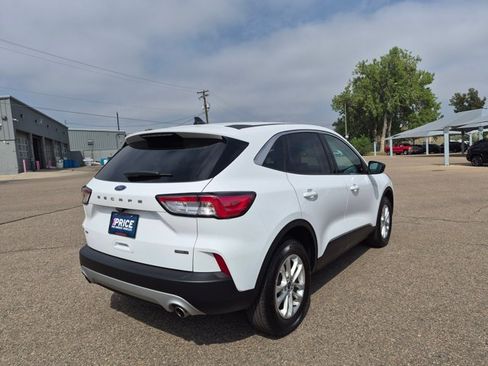 Used 2022 Ford Escape SE AWD/4WD image 5
