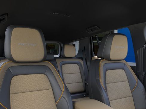 New 2026 Chevrolet Equinox ACTIV w/ Convenience Package III FWD image 24