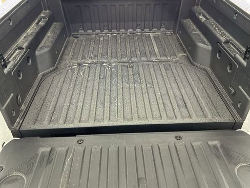 Used 2025 Hyundai Santa Cruz SE image 26