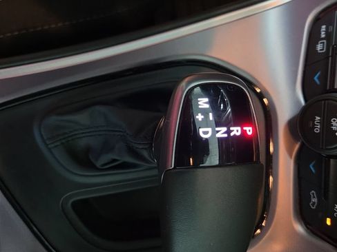 Used 2019 Dodge Challenger R/T RWD image 29