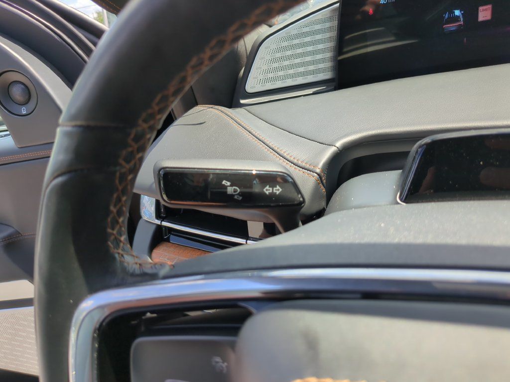 Used 2025 Lincoln Navigator Black Label AWD/4WD image 31