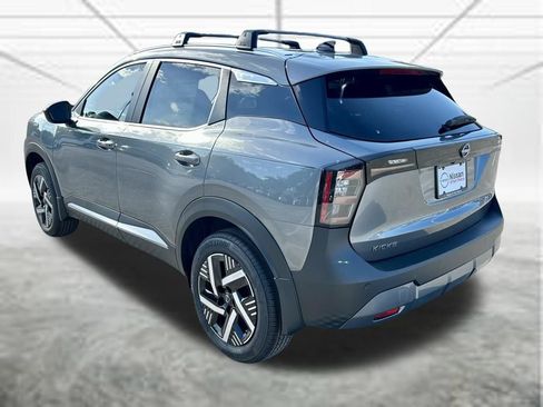 New 2026 Nissan Kicks SV w/ Charging Package FWD image 8