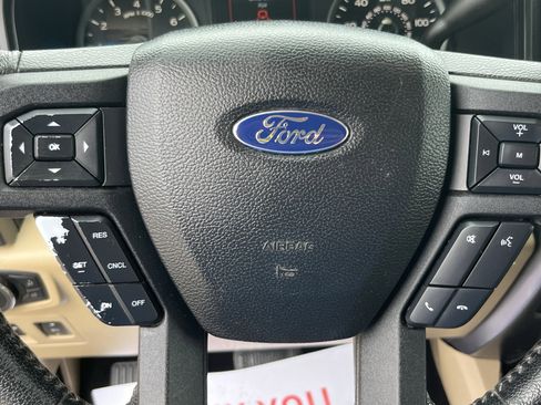 Used 2015 Ford F150 XLT w/ Equipment Group 302A Luxury RWD image 15