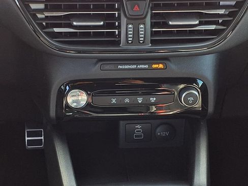 Used 2024 Ford Escape ST-Line w/ Tech Pack #1 FWD image 15