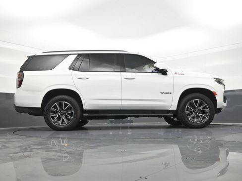 Used 2023 Chevrolet Tahoe Z71 w/ Luxury Package AWD/4WD image 27
