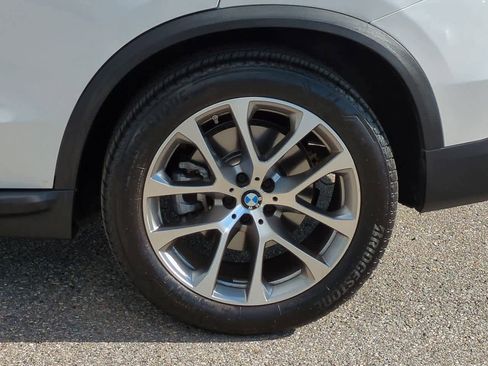 Used 2024 BMW X5 xDrive40i image 12